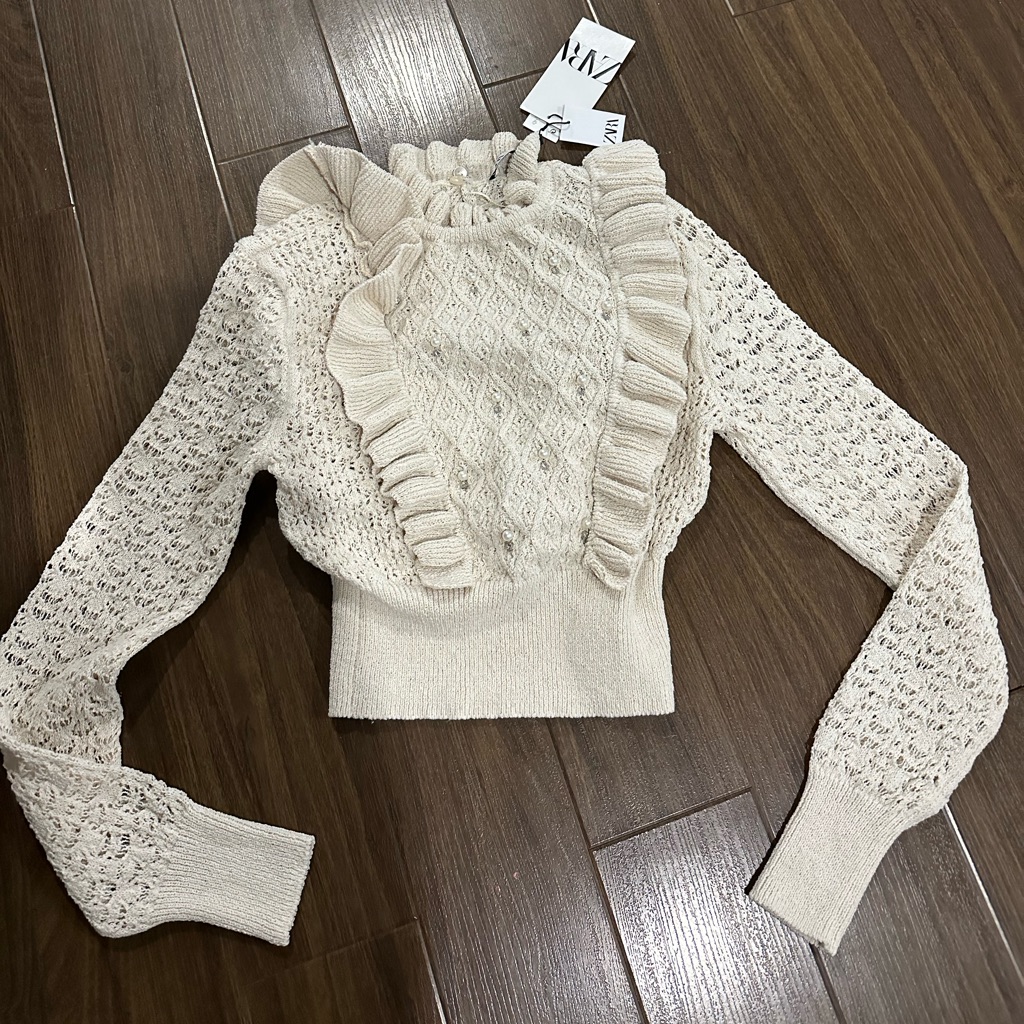 Zara Cream Peal Embedded Raffle Sweater